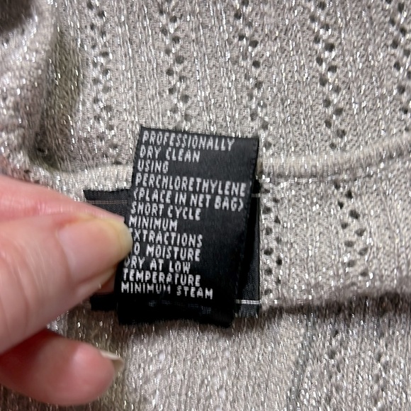 Carmen Marc Valvo Silver Women's Sweater - Picture 6 of 6